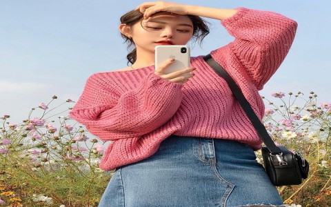 Gợi ý lên đồ màu mè họa tiết cực xinh từ gái Hàn để bạn áp dụng