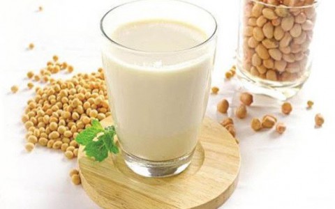 Những món đồ uống "chăm" cho da cực đẹp ngày lạnh