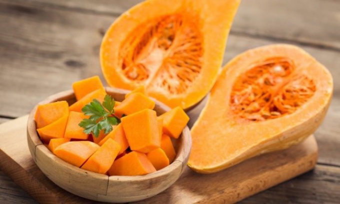 Mua quả bí đỏ to nhưng ăn không hết, sát thứ này lên để cả tháng không hỏng