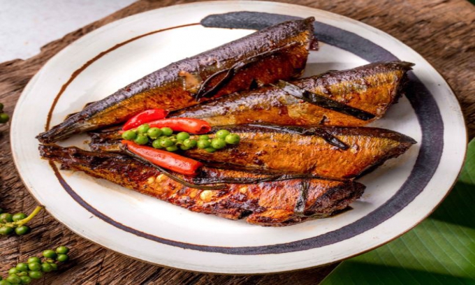 Cá nục kho gừng thơm ngon khó chối từ